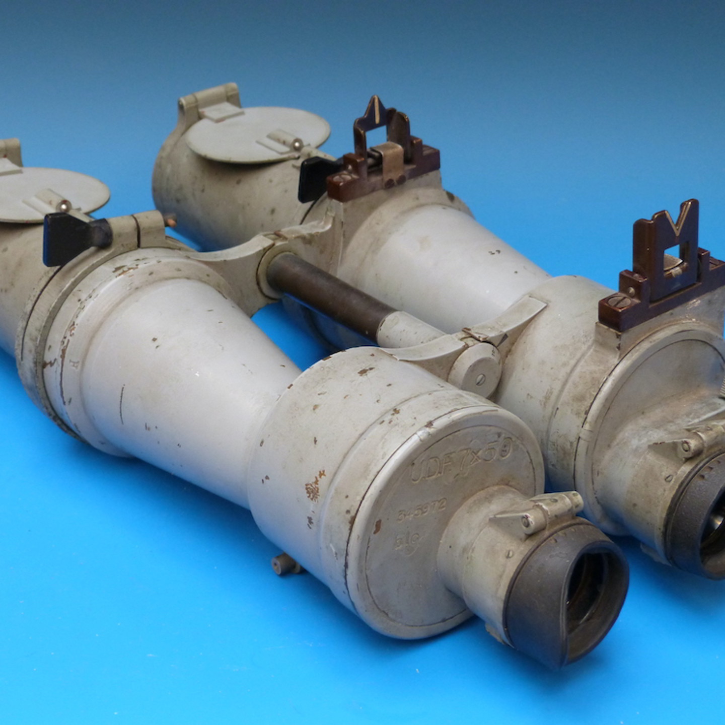 A Pair Of WWII Carl Zeiss U Boat 7X50 Binoculars With Extension Tubes Sold £22,500