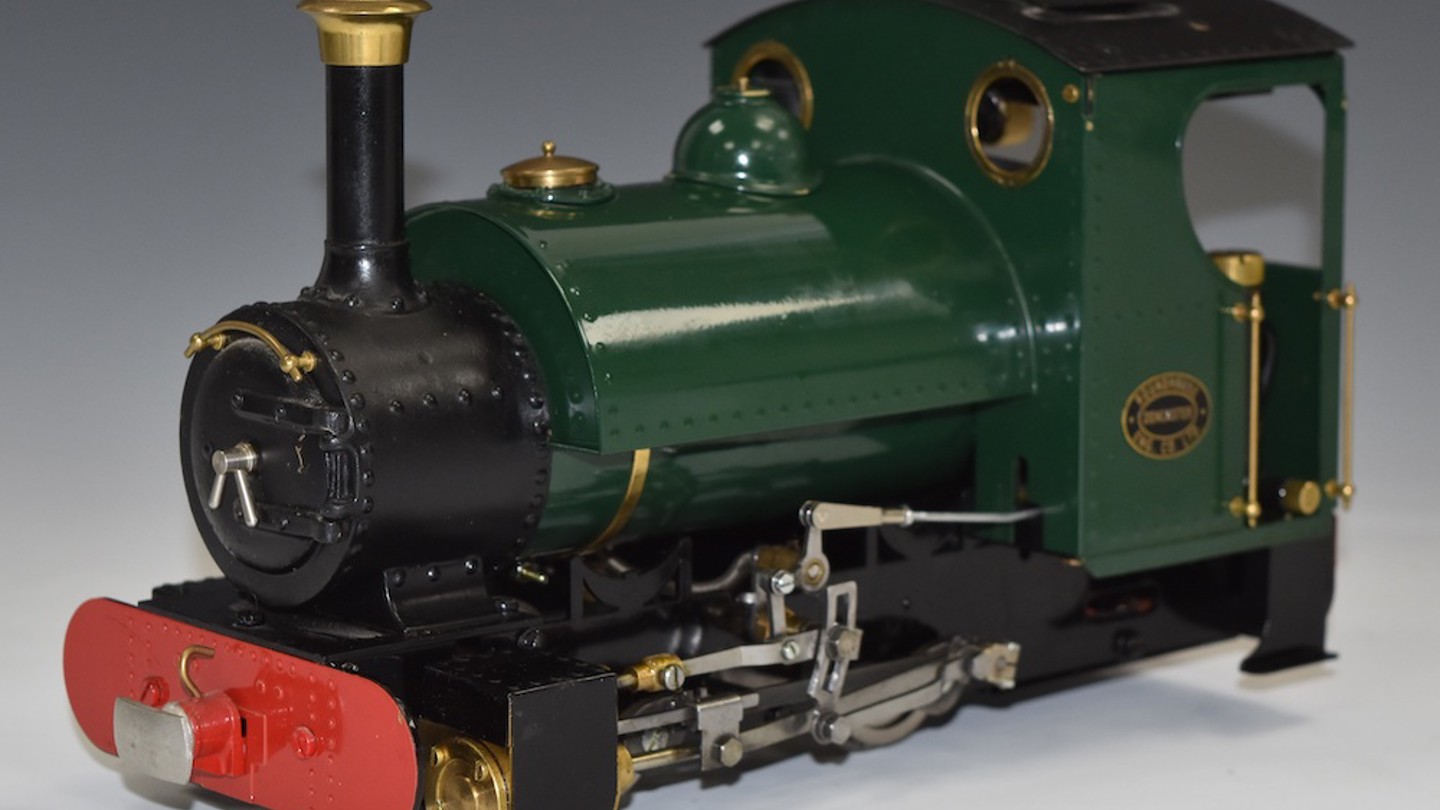 Roundhouse 32Mm Gauge (Convertible To 45Mm) 16Mm Scale Live Steam Gas Fired 0 4 0 Tank Locomotive 'Katie' Sold £1,050