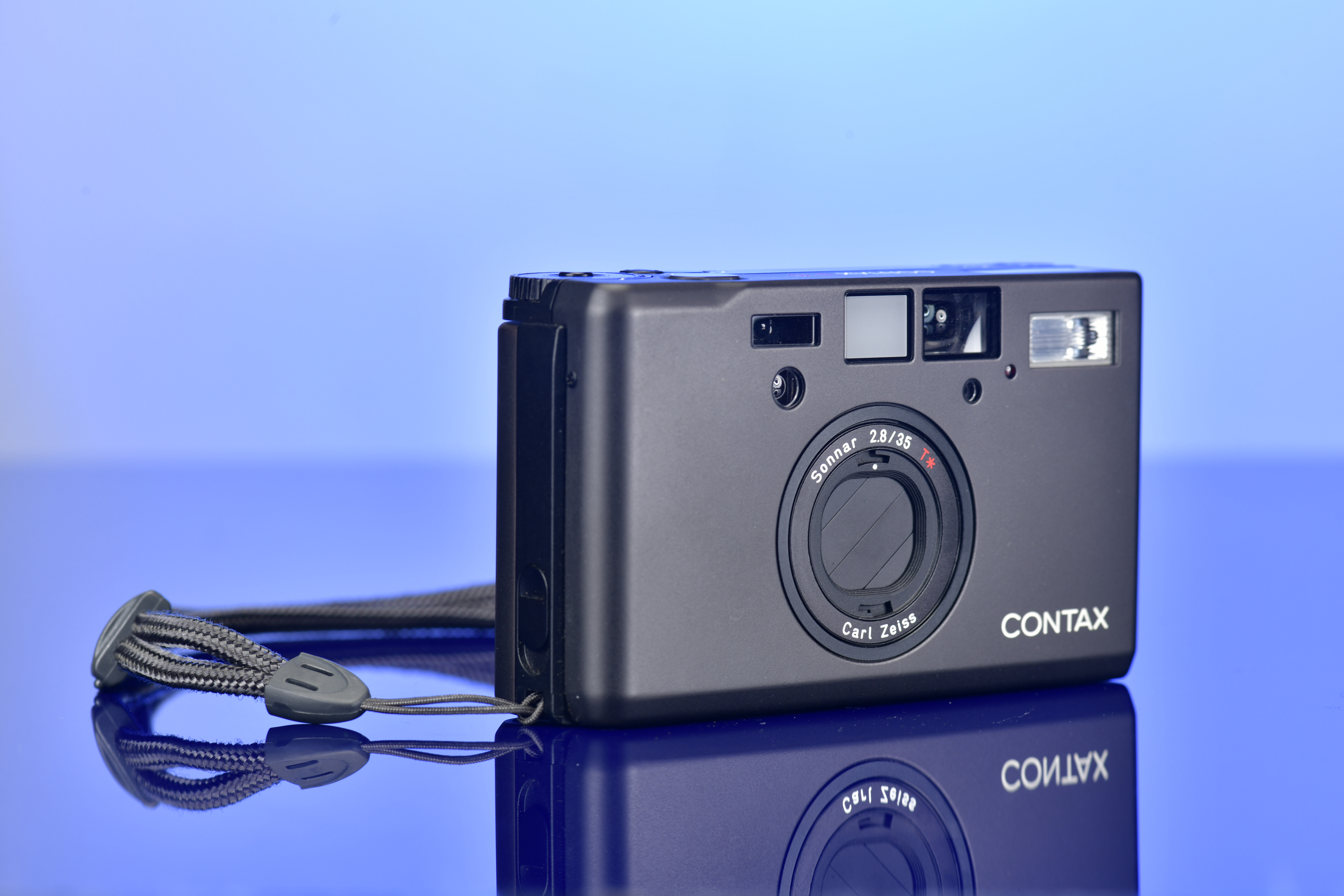 Contax T3 compact titanium 35mm rangefinder camera