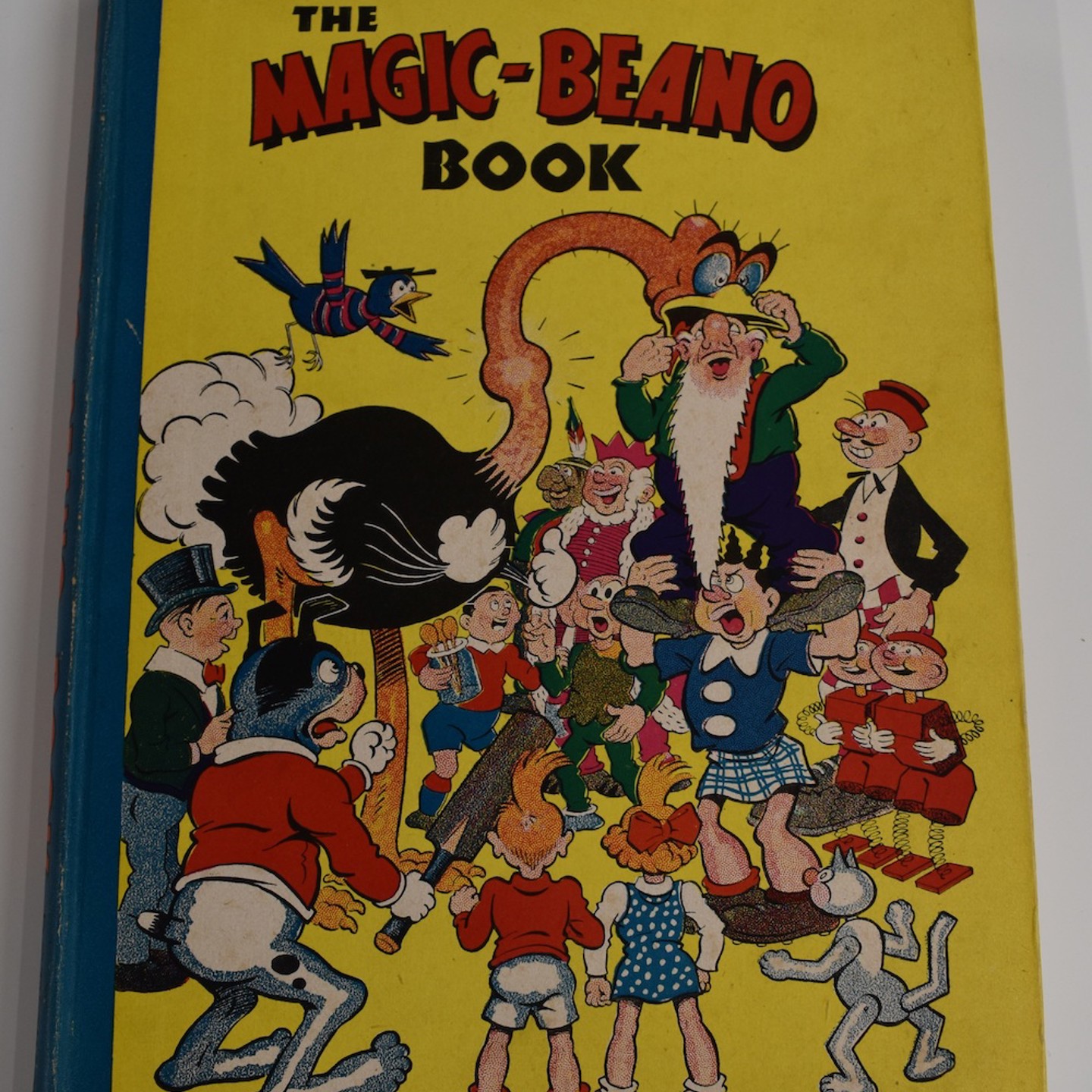 The Magic Beano Book (1947) First Edition D.C. Thompson, Big Eggo Cover, Bright Boards With Dedication Page Clear Of Inscription HAMMER Ś480