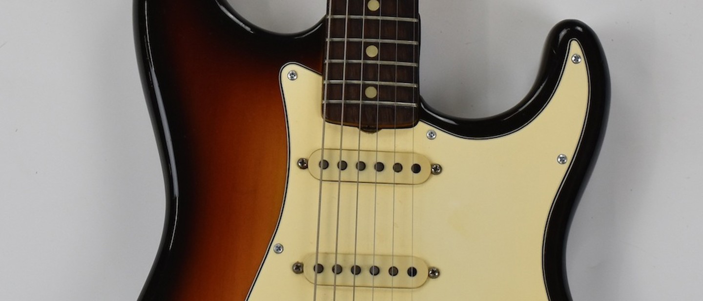 Fender 1969 Stratocaster Hardtail Electric Guitar In Lacquered Sunburst Finish Sold Ś6,900