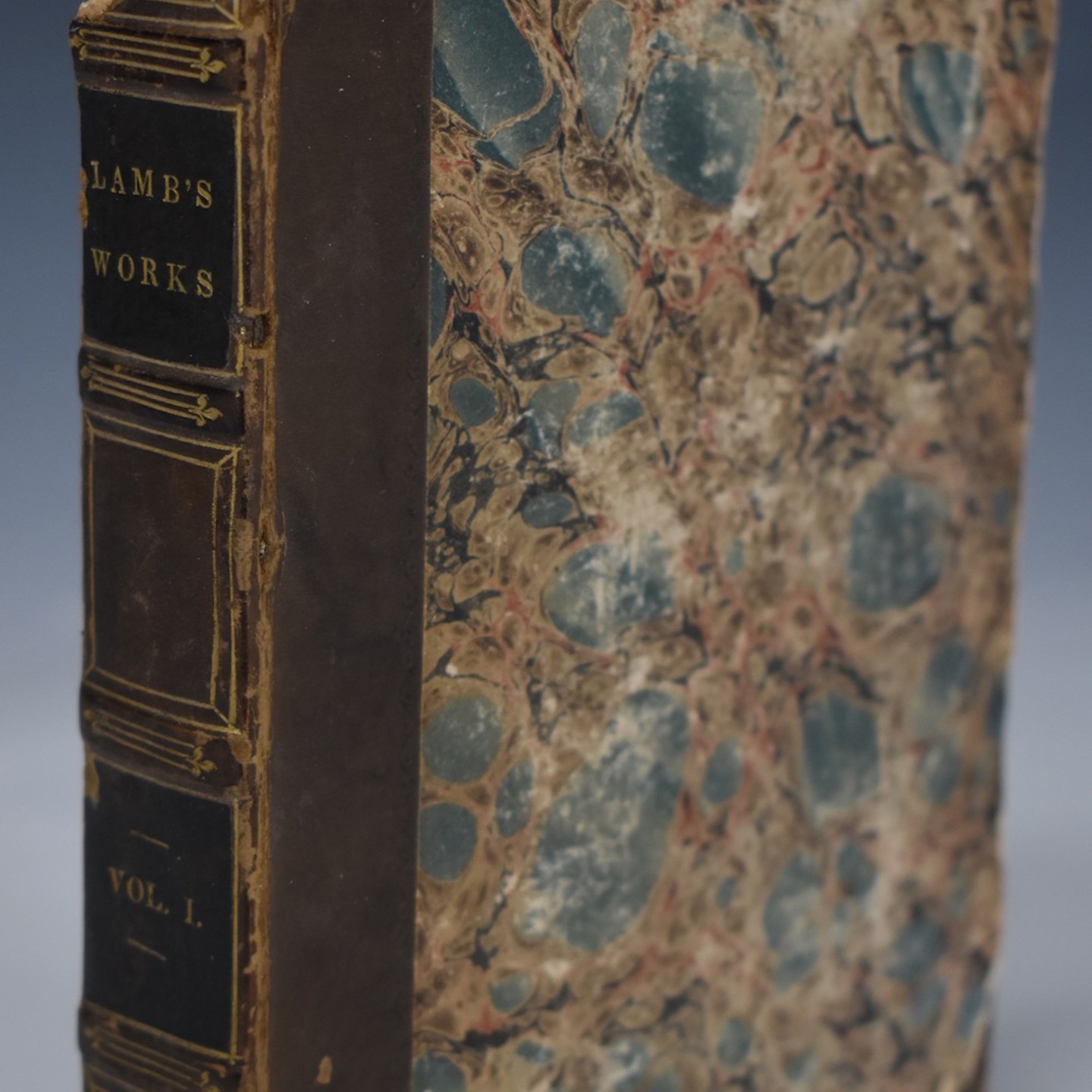 Signed William Wordsworth The Works Of Charles Lamb Printed For C. And J. Ollier 1818 Volume 1 (Of 2) Bound In Half Leather Over Marbled Boards With Raised Bands & Gilt Spine HAMMER £1300